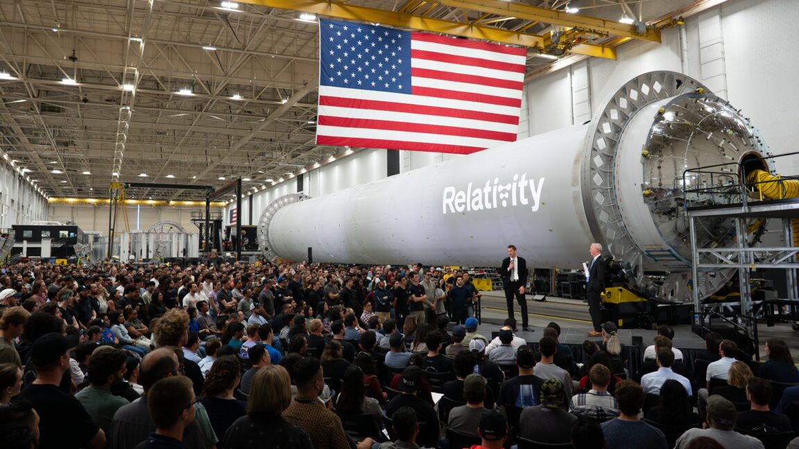 Blue Origin Launch Pad Rebuild Begins; Relativity Targets Mars