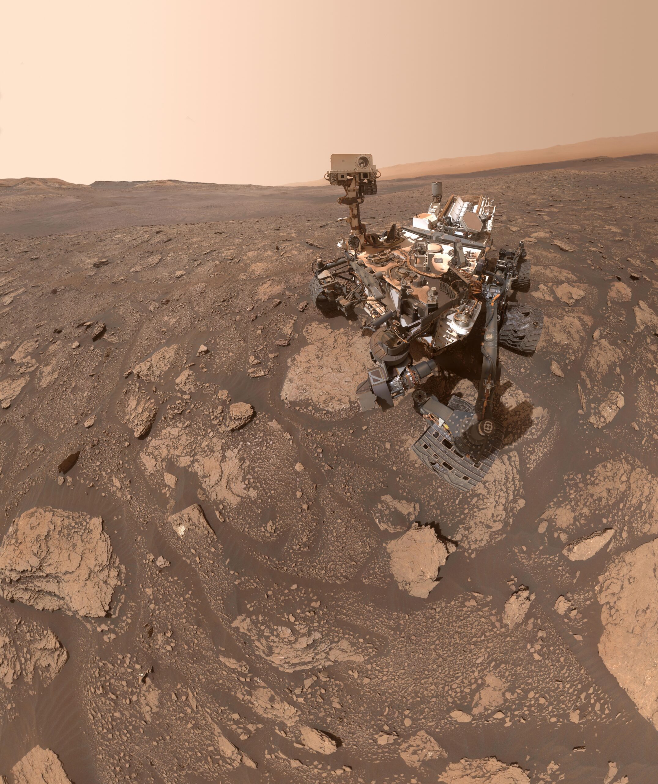 Curiosity Finds Complex Organic Molecules in 3.5-Billion-Year-Old Martian Rock