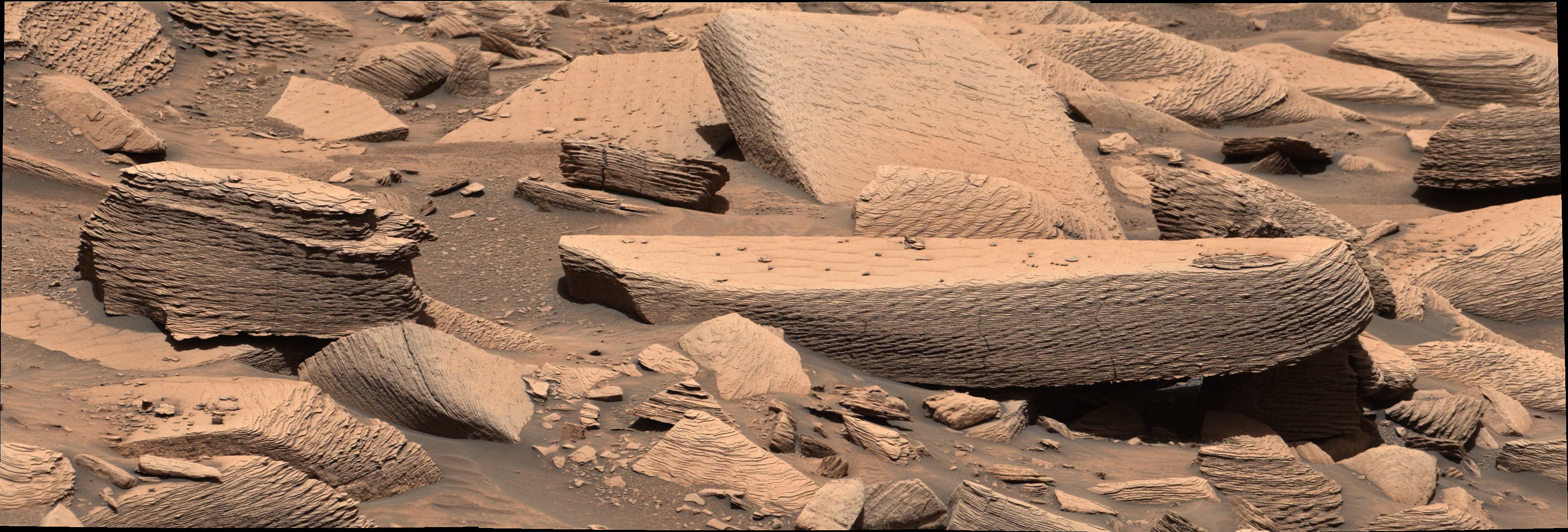 Curiosity Rover Discovers Evidence of Ancient Martian Sandstorms