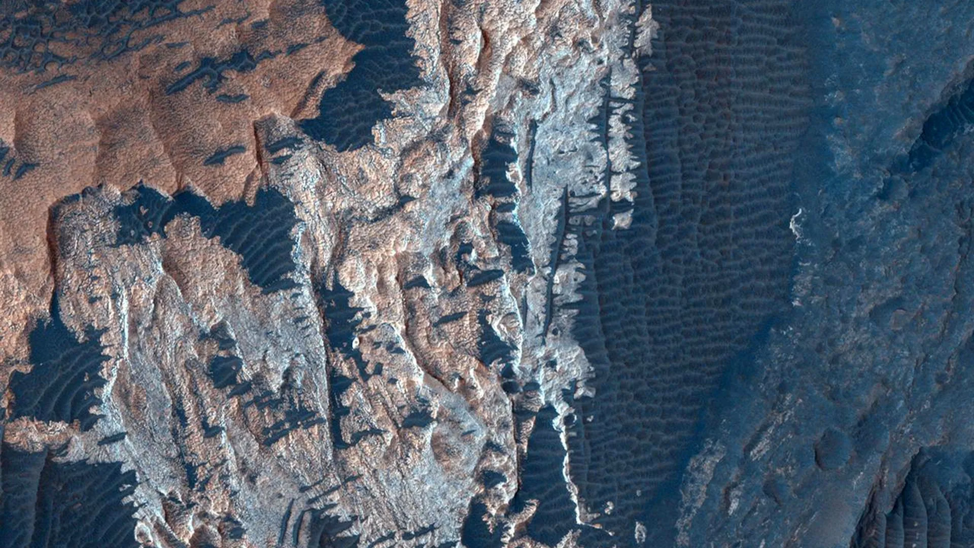 Scientists may have discovered a new mineral on Mars
