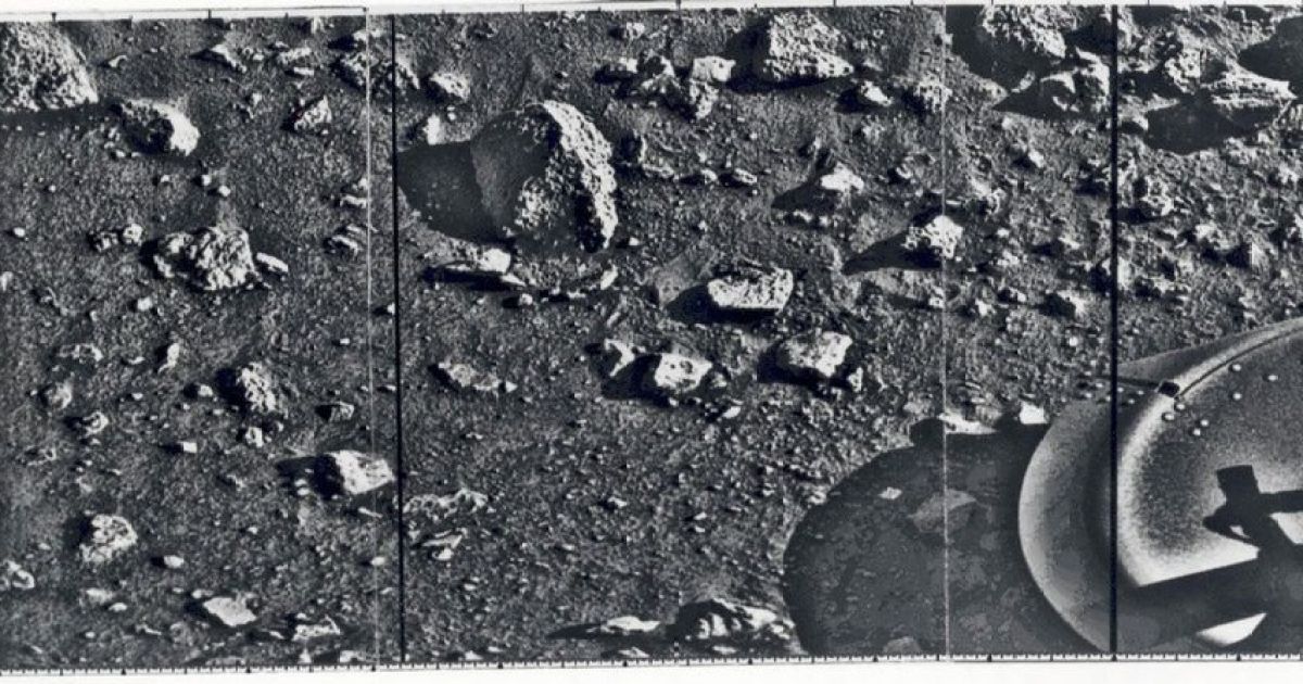 Viking 1's 1976 Mars Landing: A Data-Rich First